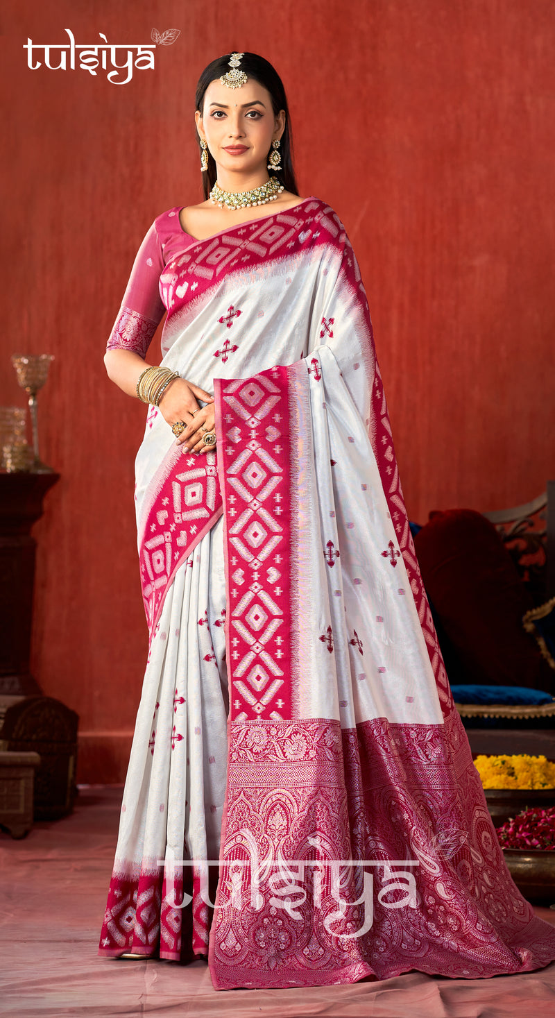 Divine Banarasi Heritage Weave