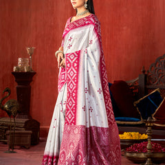 Divine Banarasi Heritage Weave