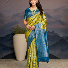 Enchanting Dual-Tone Paithani Drape