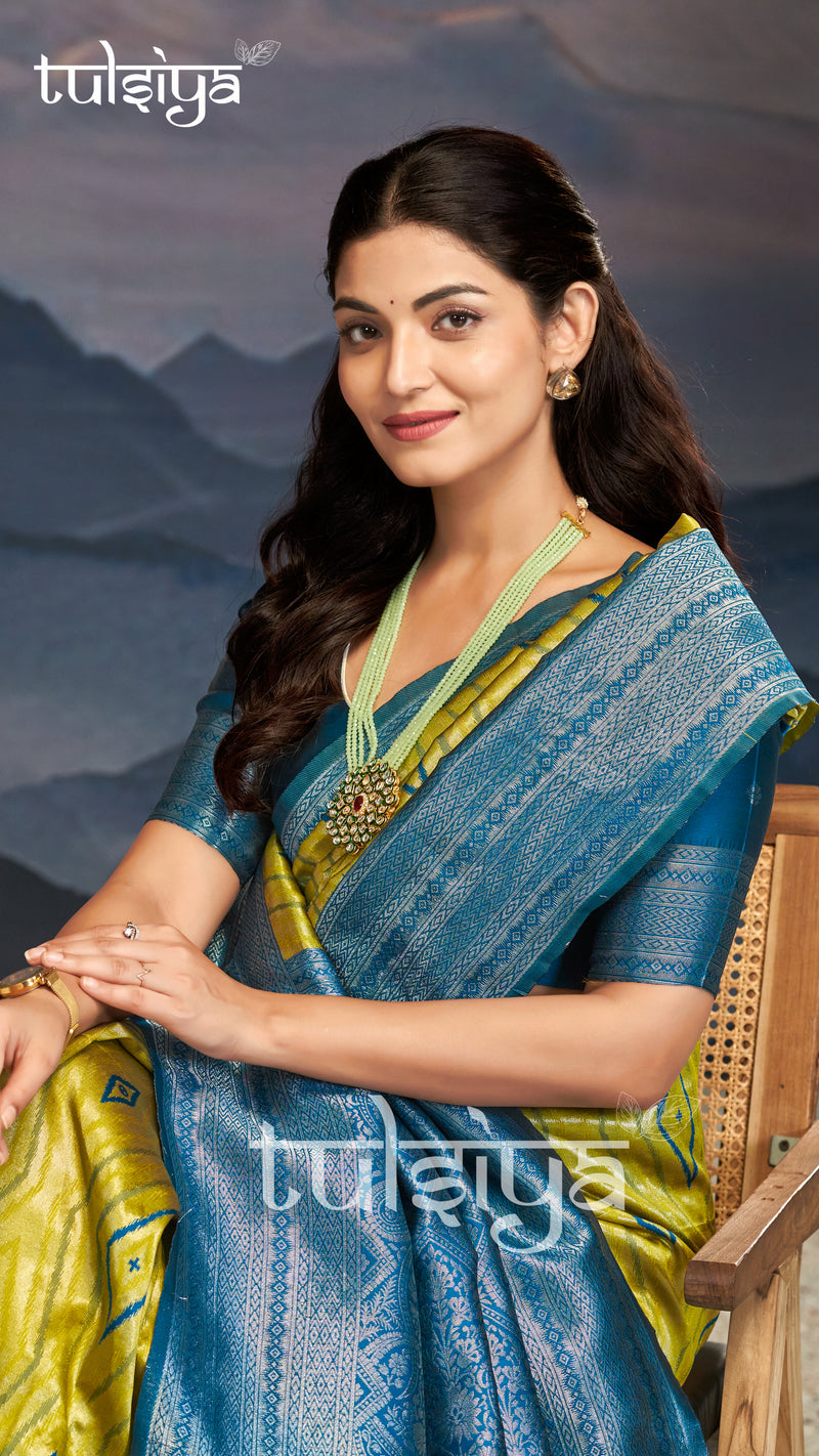 Enchanting Dual-Tone Paithani Drape